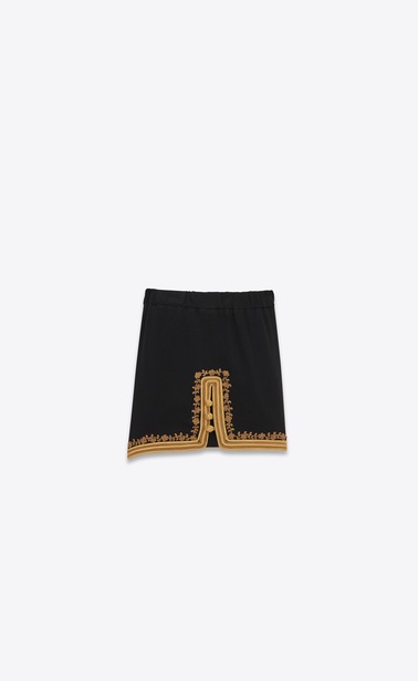 Shorts in sablé and embroidered braid